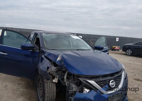 2017 Nissan Sentra S z USA, uszkodzony, nr VIN 3N1AB7AP4HY241681